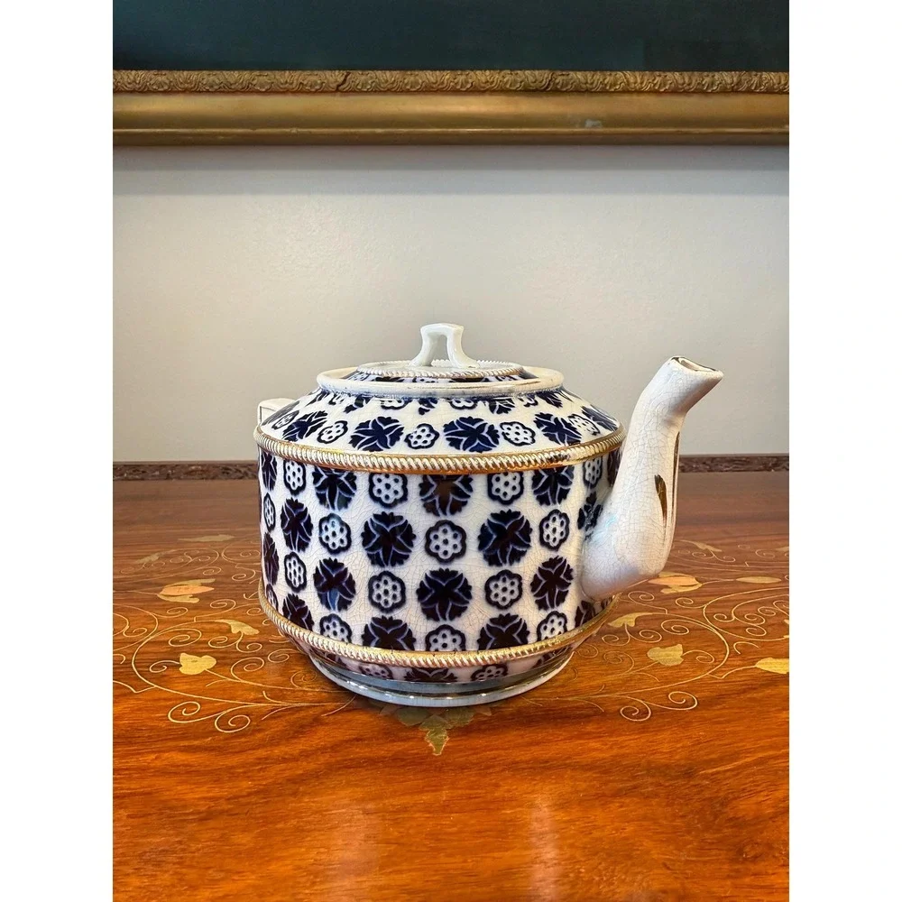The Unbranded Brand antique english
